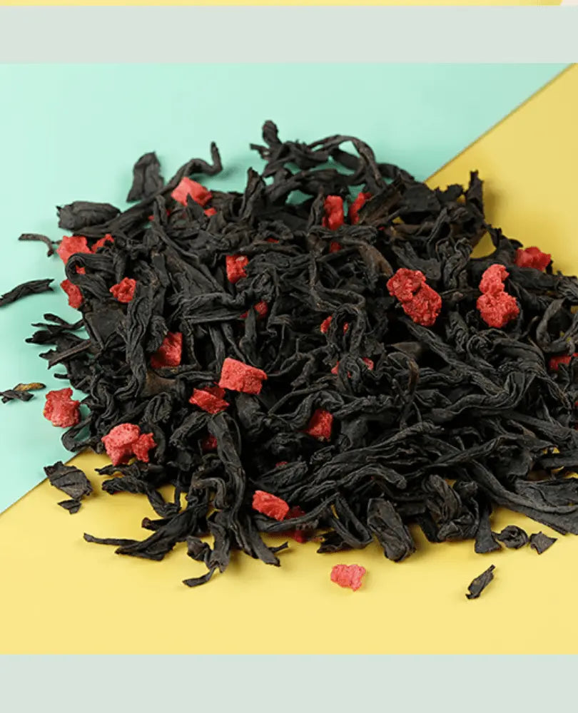 Ingrédients du Thé Noir aux Fraises - Thé Noir et Fraises Séchées